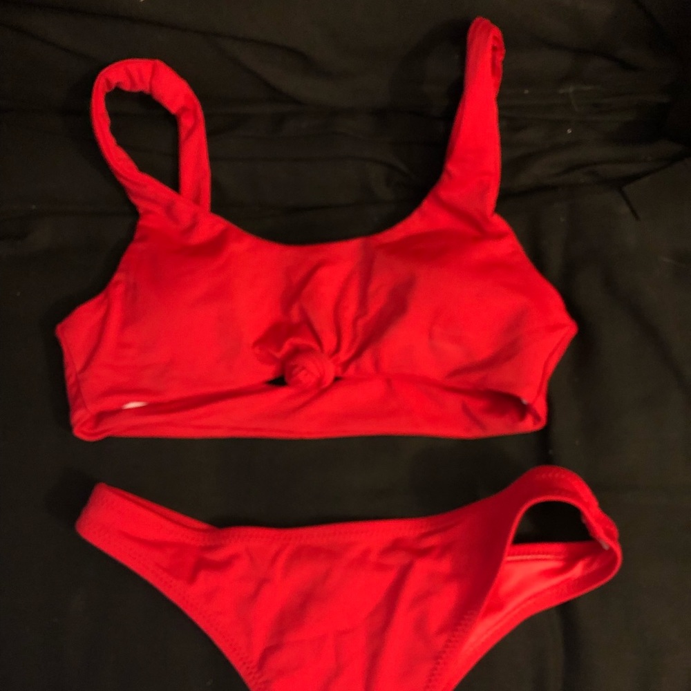 Super adorable red bikini